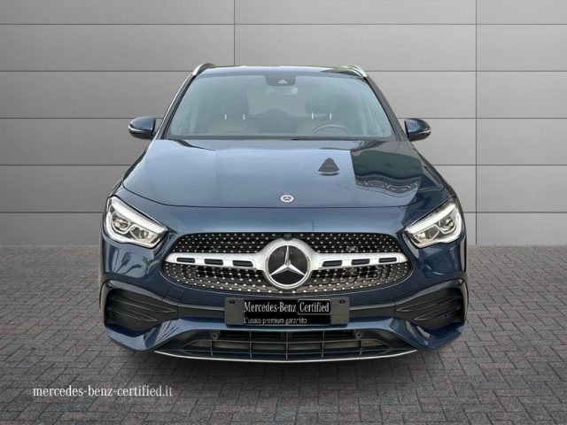 Mercedes-Benz GLA 200 d Automatic Premium - foto 3 di 4