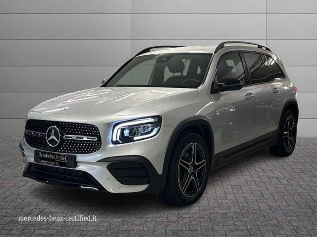 Mercedes-Benz GLB 180 d Automatic Premium, del 2023, 50.138 km, in vendita a Manocalzati (AV)