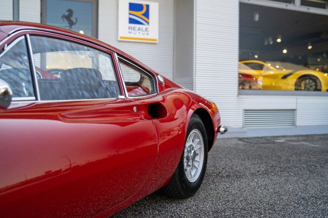 Ferrari 206 DINO GT - foto 2 di 26