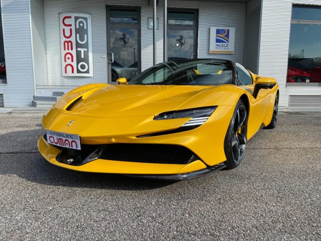 Ferrari SF90 Spider ASSETTO FIORANO usato a MAROSTICA