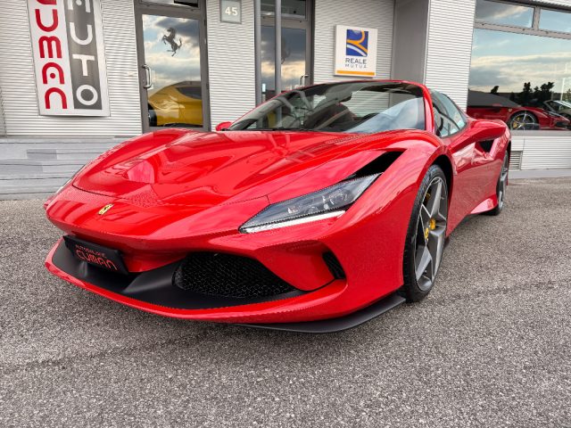 Ferrari F8 Spider - foto 2 di 4
