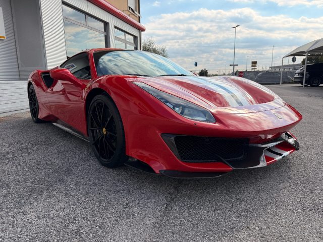 Ferrari 488 Pista - foto 3 di 4