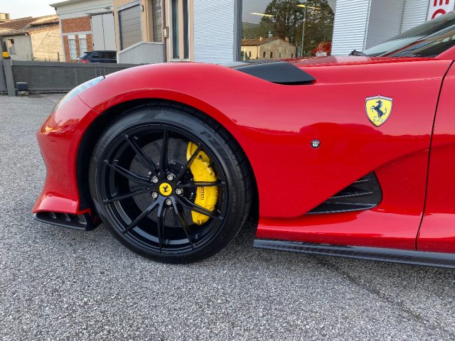 Ferrari 812 COMPETIZIONE 1/999 - foto 4 di 21