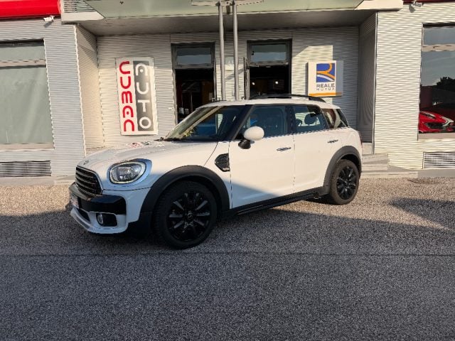 MINI Countryman 2.0 Cooper D Business Countryman Automatica, del 2018, 115.000 km, in vendita a Marostica (VI)