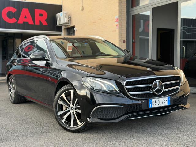 Mercedes-Benz E 300 de S.W. Auto EQ-Power Business Sport usato a ROMA