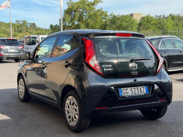 Toyota Aygo Connect 1.0 72 CV x-play MMT (NESSUN VINCOLO) - foto 4 di 4