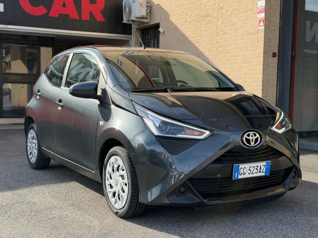 Toyota Aygo Connect 1.0 72 CV x-play MMT (NESSUN VINCOLO) usato a ROMA