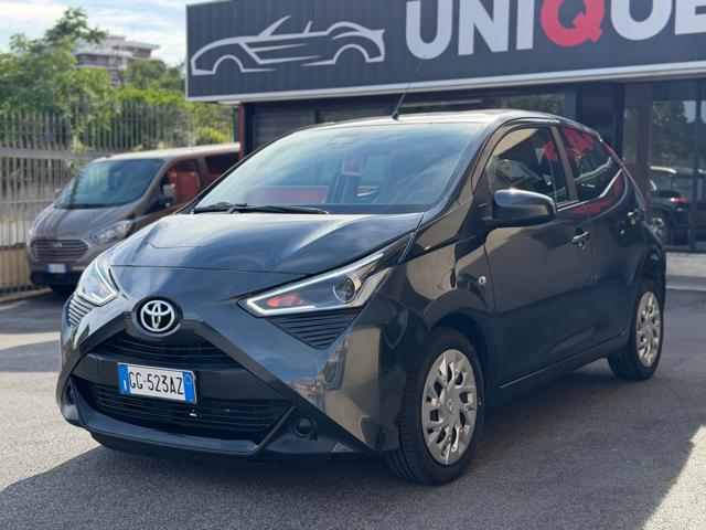 Toyota Aygo Connect 1.0 72 CV x-play MMT (NESSUN VINCOLO) - foto 3 di 4