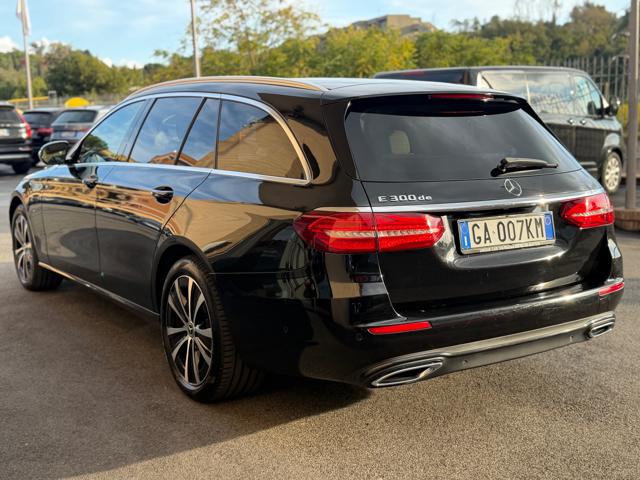Mercedes-Benz E 300 de S.W. Auto EQ-Power Business Sport - foto 4 di 4