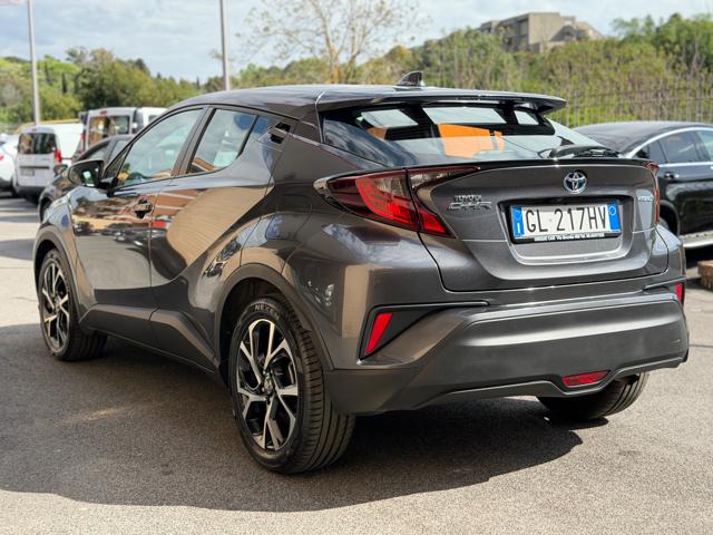 Toyota C-HR 1.8 Hybrid E-CVT Business SPORT (NESSUN VINCOLO) - foto 4 di 4