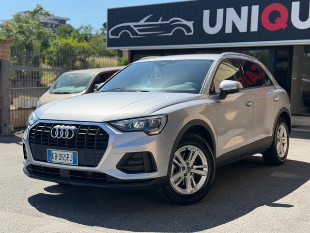 Audi Q3 35 TDI S tronic Business Advanced SPORT - foto 3 di 4