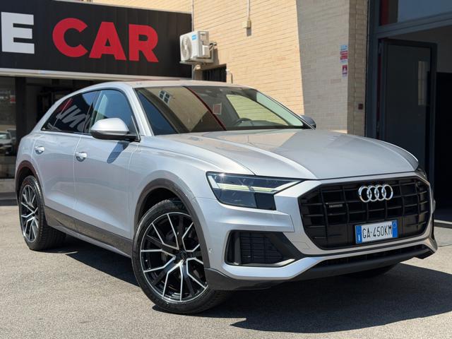 Audi Q8 50 TDI 286 CV quattro Sport (NESSUN VINCOLO), del 2020, 100.234 km, in vendita a Roma (RM)