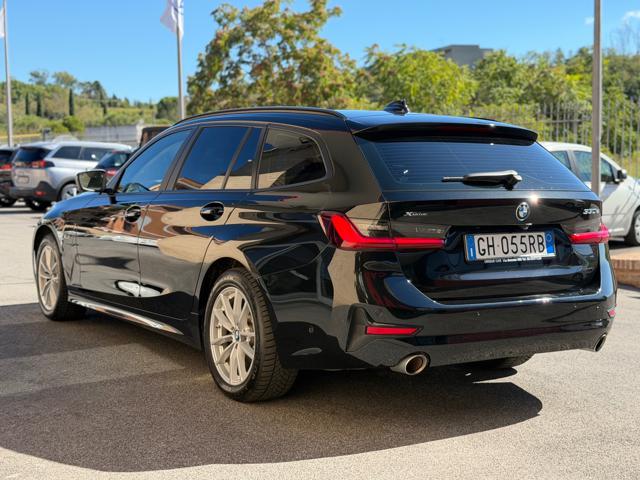 BMW 330 e Touring Business Advantage (NESSUN VINCOLO) - foto 4 di 4