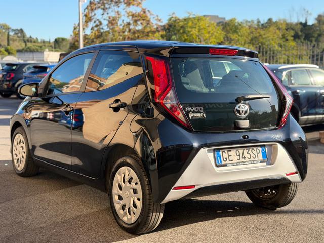 Toyota Aygo Connect 1.0 72 CV x-cool MMT (NESSUN VINCOLO) - foto 4 di 4