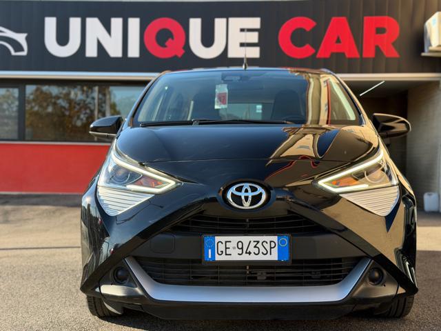 Toyota Aygo Connect 1.0 72 CV x-cool MMT (NESSUN VINCOLO) - foto 2 di 4