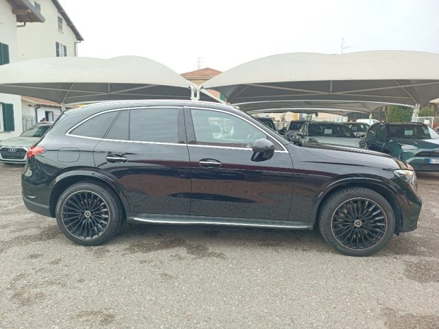 Mercedes-Benz GLC 220 d 4Matic Mild Hybrid AMG Premium Plus, del 2023, 49.400 km, in vendita a Varese (VA)