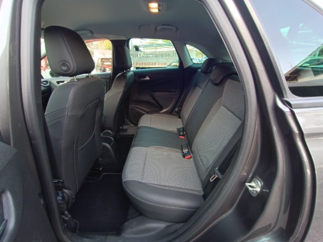 Opel Crossland 1.2 12V Start&Stop Design & Tech, del 2022, 43.780 km, in vendita a Varese (VA)