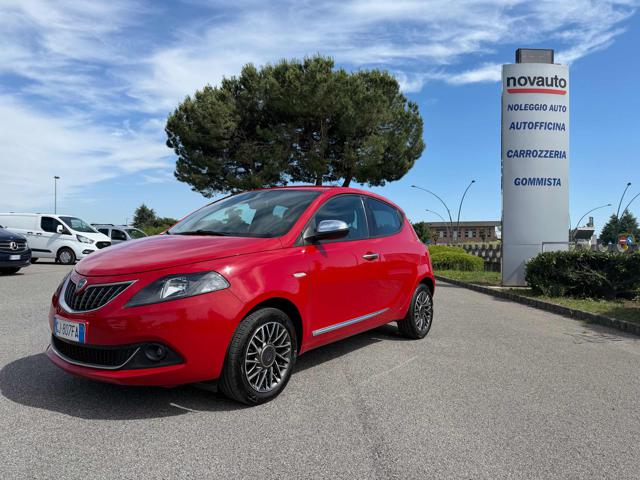 Lancia Ypsilon 1.0 FireFly 5 porte S&S Hybrid Gold Plus usato a CALCINATE