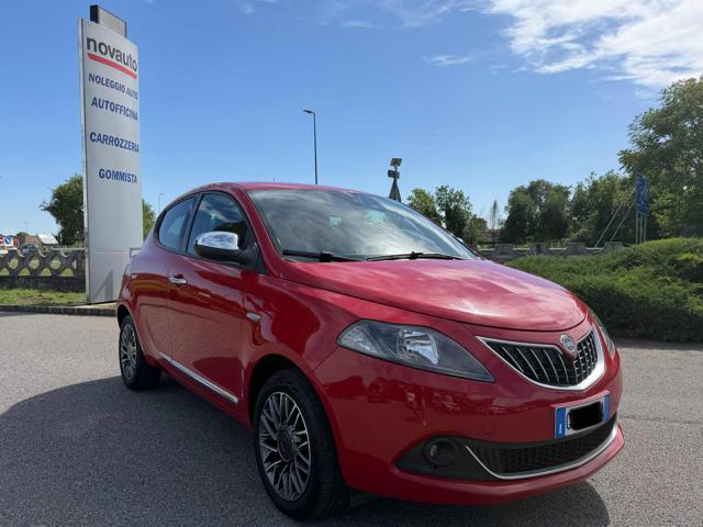 Lancia Ypsilon 1.0 FireFly 5 porte S&S Hybrid Gold Plus - foto 3 di 4