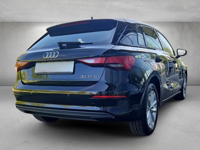 Audi A3 SPB 30 TFSI - foto 4 di 4