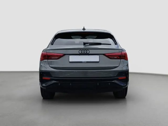 Audi Q3 35 TDI S tronic S line edition - foto 4 di 4