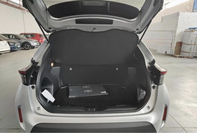 Toyota Yaris Cross 1.5 Hybrid 130CV E-CVT SPORT NOLEGGIO A LUNGO Ter. - foto 4 di 4