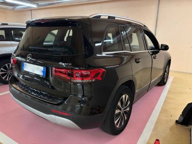 Mercedes-Benz GLB 220 d Automatic 4Matic Sport - foto 4 di 4