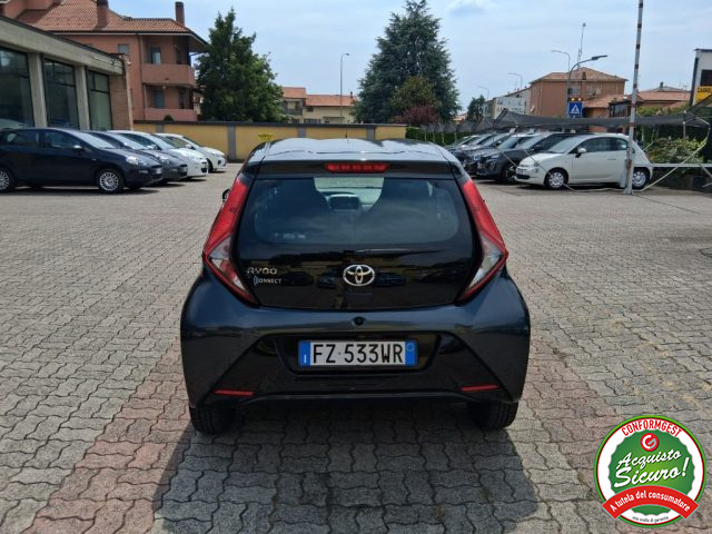 Toyota Aygo Connect 1.0 VVT-i 72CV 5 porte x-business - foto 4 di 4