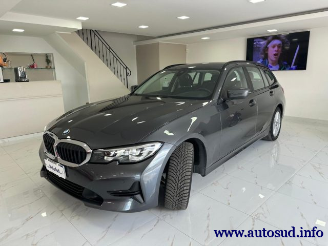 BMW 318 d 48V Touring Business Advantage - foto 3 di 4