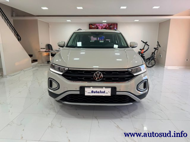 Volkswagen T-Roc 2.0 TDI SCR Life - foto 2 di 4