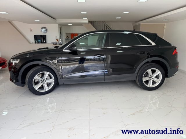 Audi Q8 45 TDI quattro tiptronic - foto 4 di 4