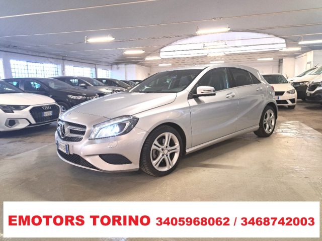 Mercedes-Benz A 200 BlueEFFICIENCY Premium - foto 2 di 4
