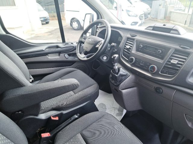 Ford Transit Custom 320 2.0 EcoBlue Hybrid 130 PL Furg. Titanium - foto 4 di 9