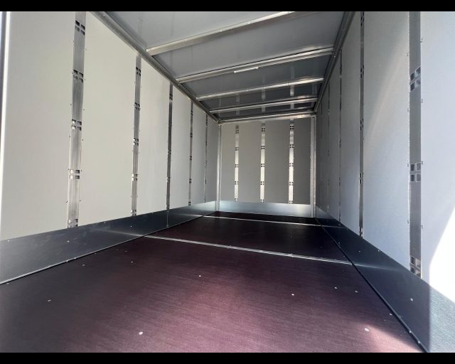 Peugeot Boxer 335 2.2 bluehdi 140cv S&S L3 furg.squad. Onnicar km 0 a ALESSANDRIA