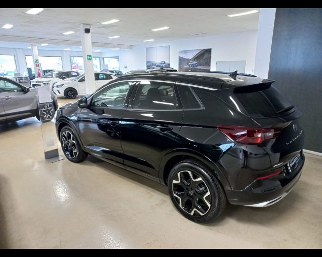 Opel Grandland 1.5 ecotec Business Elegance s&s 130cv at8 - foto 4 di 4