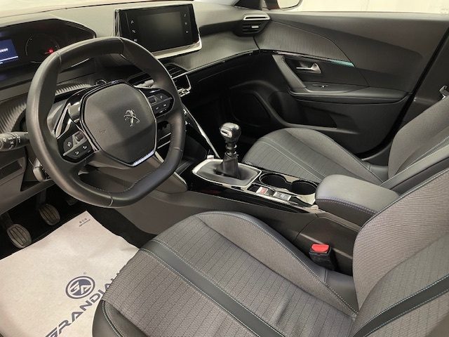 Peugeot 2008 II 2020 - 1.5 bluehdi Allure Pack s&s 110cv, del 2021, 46.282 km, in vendita a Alessandria (AL)