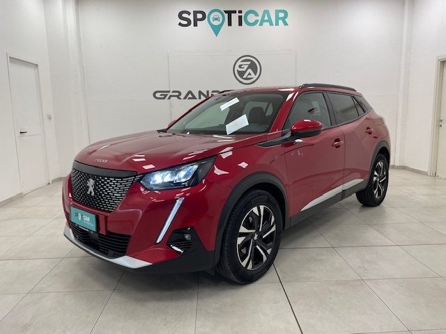 Peugeot 2008 II 2020 - 1.5 bluehdi Allure Pack s&s 110cv usato a ALESSANDRIA