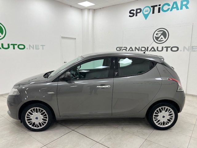 Lancia Ypsilon III 2015 - 1.3 mjt Silver s&s 95cv - foto 2 di 4