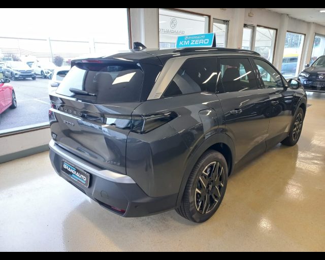 Peugeot 5008 1.2 hybrid GT 136cv e-dcs6 - foto 4 di 4
