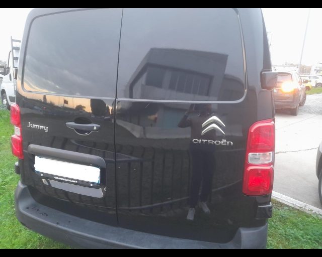 Citroen Jumpy III 2017 - M 1.5 Bluehdi Club S&S 120cv - foto 4 di 4