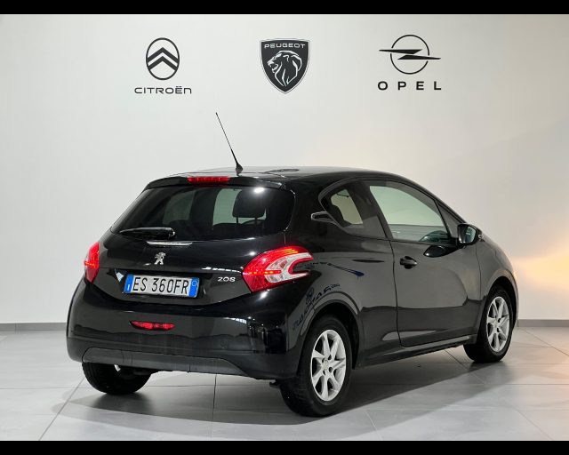 Peugeot 208 I 2012 - 3p 1.4 hdi 8v Access c/reg.vel. - foto 4 di 4
