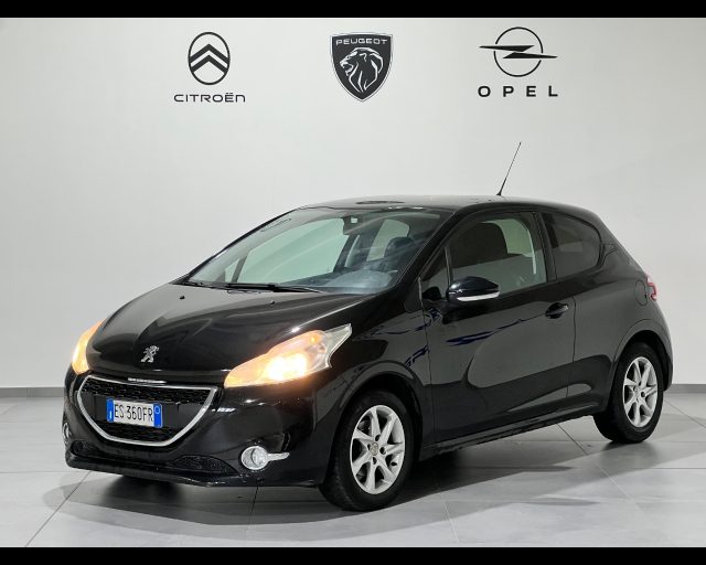Peugeot 208 I 2012 - 3p 1.4 hdi 8v Access c/reg.vel. usato a ALESSANDRIA