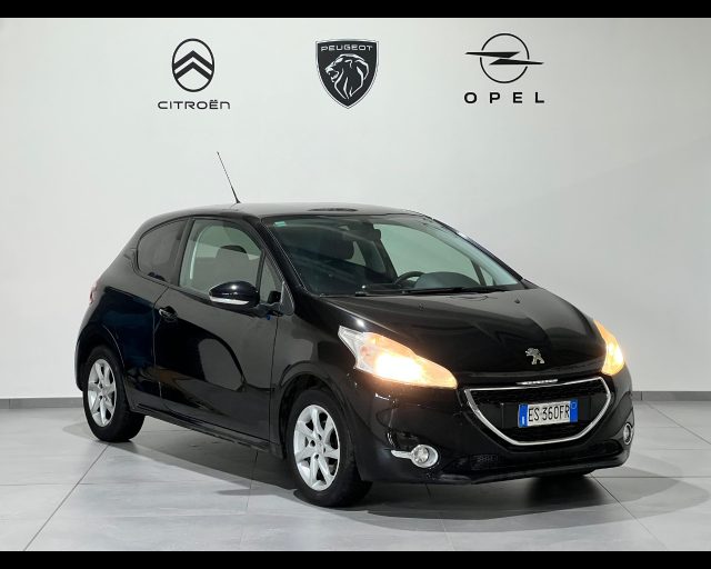 Peugeot 208 I 2012 - 3p 1.4 hdi 8v Access c/reg.vel. - foto 3 di 4
