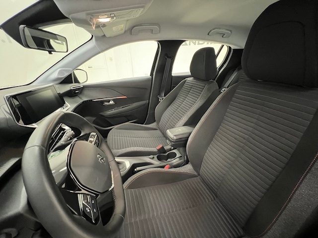 Peugeot 208 II 2019 - 1.2 puretech Active Pack s&s 75cv, del 2022, 62.200 km, in vendita a Alessandria (AL)