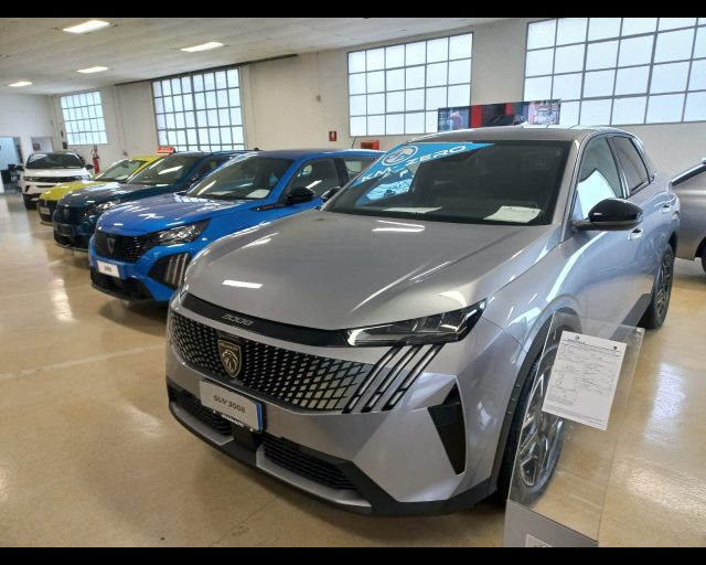 Peugeot 3008 1.2 hybrid Allure 136cv e-dcs6 km 0 a ALESSANDRIA