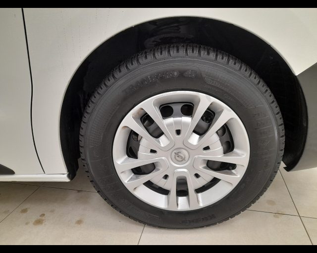 Opel Vivaro III - L2H1 d.cab. mobile 1.5d 120cv Essentia S&S usato a ALESSANDRIA