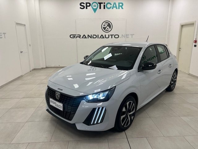 Peugeot 208 1.2 hybrid Style 100cv e-dcs 6 km 0 a ALESSANDRIA