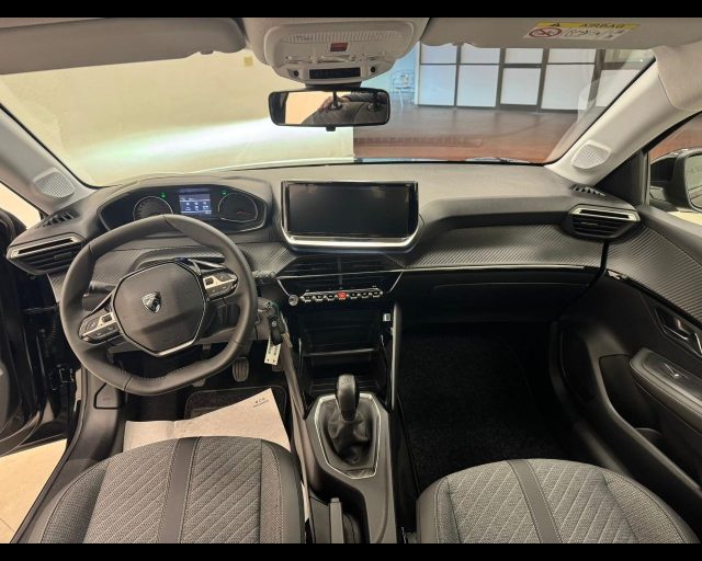 Peugeot 208 1.2 puretech Style s&s 75cv km 0 a ALESSANDRIA