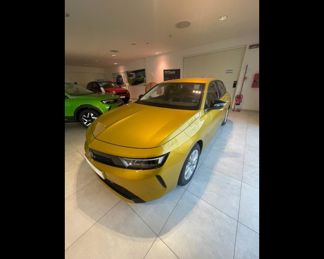 Opel Astra 1.2 t Edition s&s 110cv km 0 a ALESSANDRIA