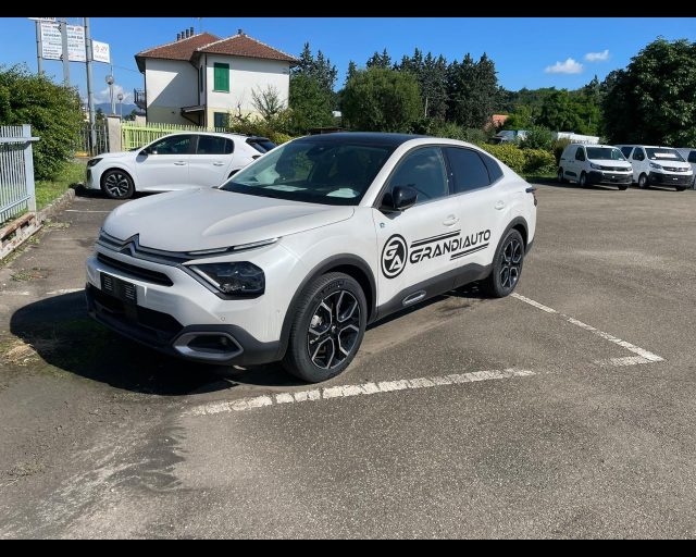 Citroen C4 X Shine km 0 a ALESSANDRIA